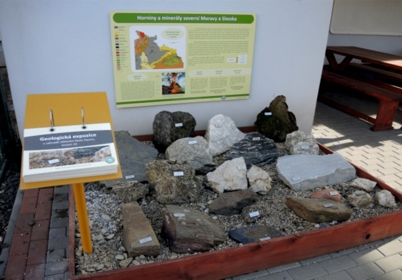 KUB-SZ-011 Geologická expozice